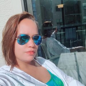 Meet your Posher, Ana